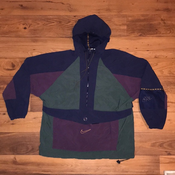 VINTAGE NIKE WINDBREAKER - Picture 1 of 8